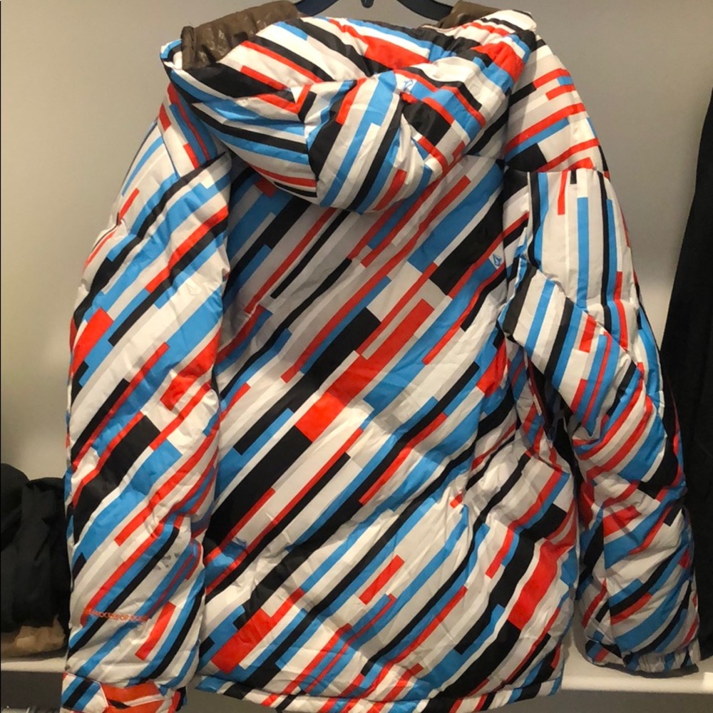 Volcom Thermometer Snowboarding Jacket - image 3